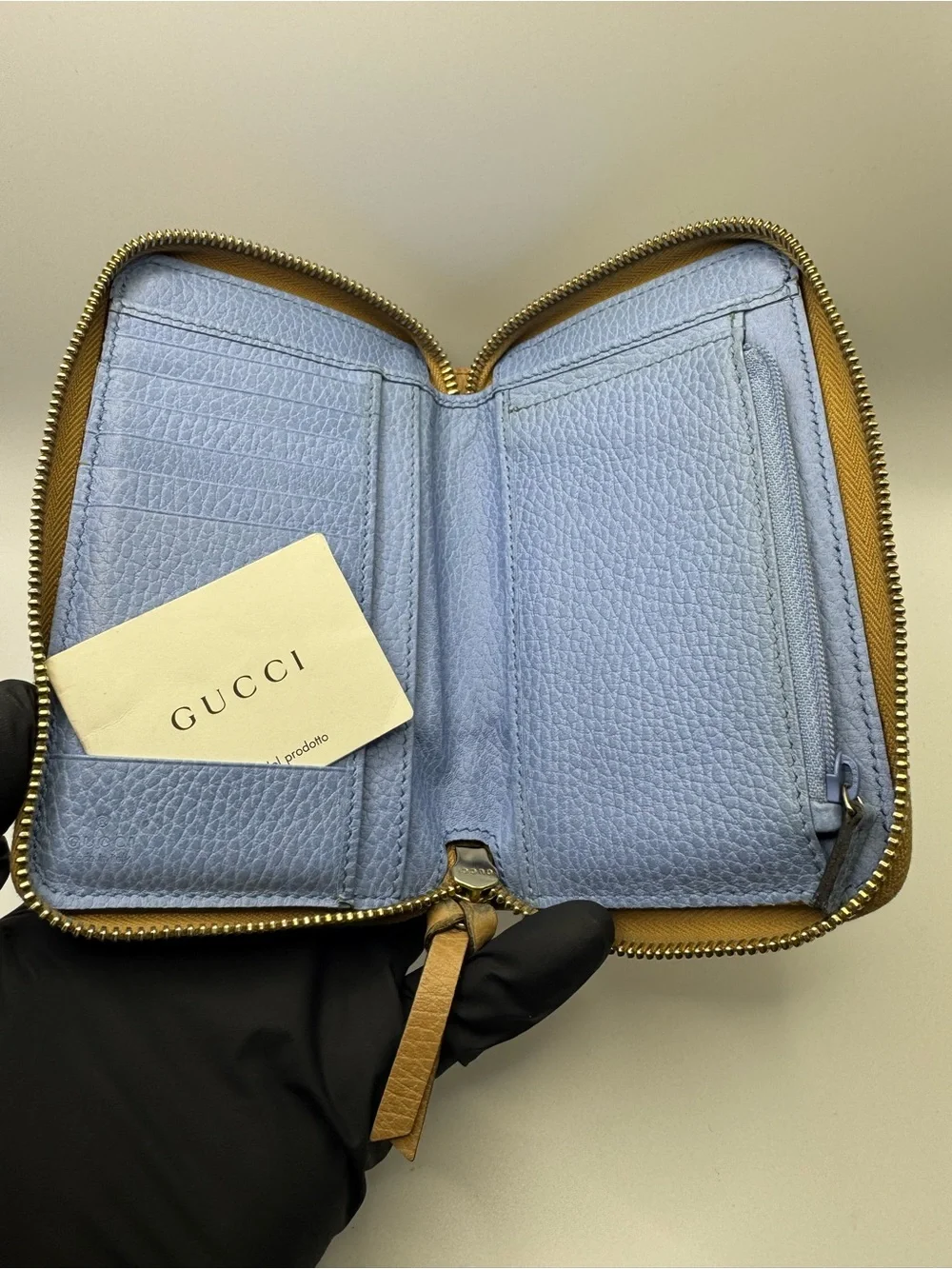 Authentic Gucci Pebbled Leather Zip Around Wallet Beige Taupe Made in Italy - Picture 13 of 16